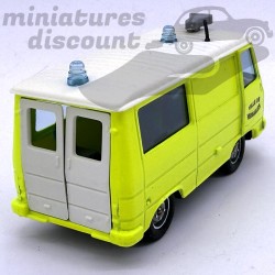 PEUGEOT J9 POMPIERS (JAUNE) - SOLIDO - 1/50ème en boite