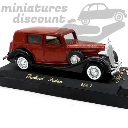 PACKARD SEDAN (ROUGE) - SOLIDO - 1/43ème en boite