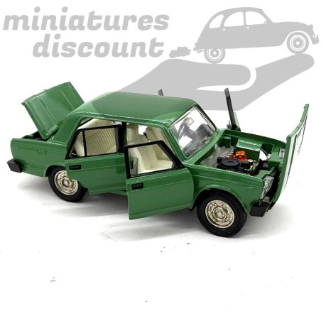 LADA 2105 (VERT) - 1/43ème en boite