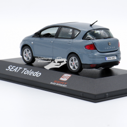 SÉAT TOLEDO (BLEU/GRIS) - IXO - 1/43ème en boite