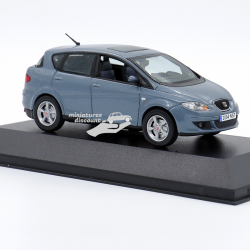 SÉAT TOLEDO (BLEU/GRIS) - IXO - 1/43ème en boite
