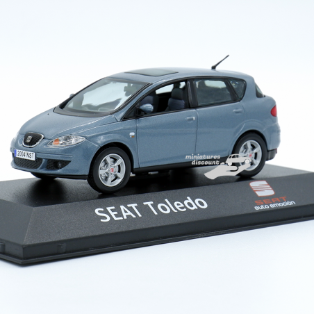 SÉAT TOLEDO (BLEU/GRIS) - IXO - 1/43ème en boite