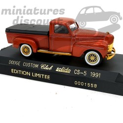DODGE CUSTOM CLUB CS-5 DE 1991 (ROUGE) - SOLIDO - 1/43ème en boite