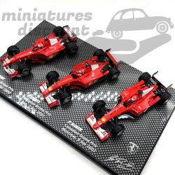 COFFRET FERRARI 2000/2002 (ROUGE) - HOT WHEELS - 1/43ème en boite