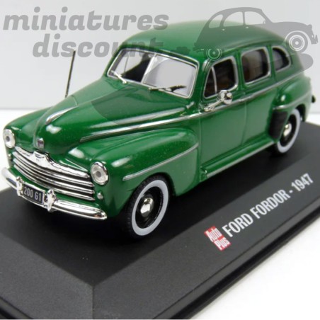 FORD FORDOR DE 1947 (VERT) - 1/43ème sous blister