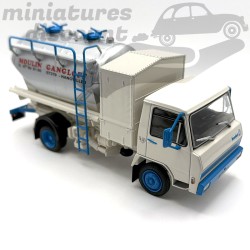BERLIET 20K MINOTIER DE 1969 "MOULIN GANGLOFF" (BLANC) - IXO - 1/43ème sous blister