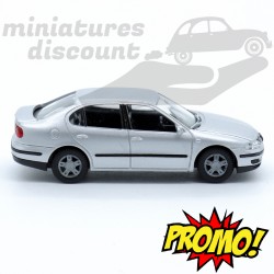 SEAT TOLEDO (GRIS) - AMW - 1/87ème en boite