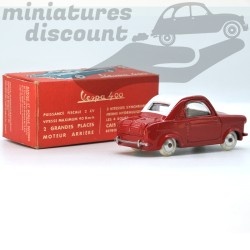 Vespa 400 - Quiralu (repro) - 1/43ème en boite