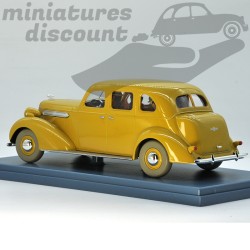 VOITURE TINTIN (BEIGE) - 1/24ème en boite