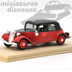 Citroën Traction Taxi, Rouge et Noir (capot et coffre ouvrants) - eligor- 1/43ème en boite
