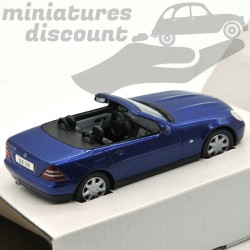 Miniature Mercedes-Benz SLK 230 bleue avec hard top Herpa 1/43 avec boîte