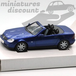 Miniature Mercedes-Benz SLK 230 bleue avec hard top Herpa 1/43 avec boîte