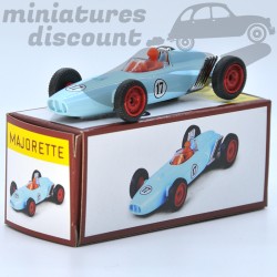 Miniature Race Car Formule 1 numéro 17 bleu clair First Ever Majorette 3 inches 1/64 avec boîte