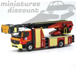 Miniature Mercedes Atego EPA Échelle Pivotante SDIS 57 Pompiers de Metz de 2018 1/43 sous blister