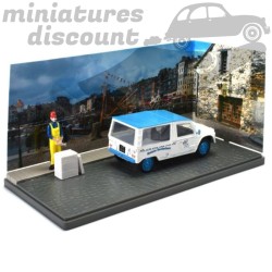 CITROËN 2CV "POISSONNERIE GRANVILLAISE" + 1 FIGURINE ET BACS A POISSONS (BLANC) - 1/43ème en boite