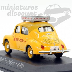 4CV RENAULT (JAUNE) Taxi - 1/43ème sur socle