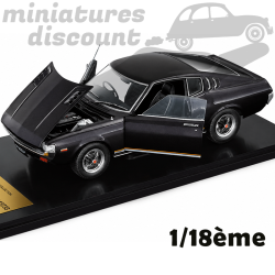 TOYOTA CELICA LB 2000GT DE 1973 AVEC PARTIES OUVRANTES. (VIOLET) - 1/18ème sous blister