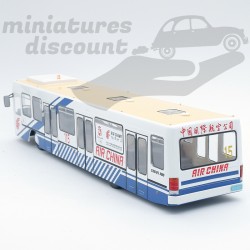 BUS COBUS 3000 "AIR CHINA" DE 1992 (BLANC - ROUGE - BLEU) - 1/43ème sous blister