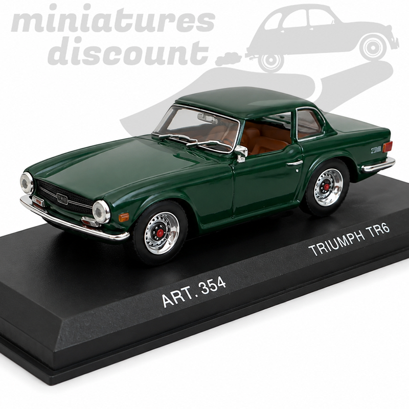 TRIUMPH TR6 (VERT) - DETAILCARS - 1/43ème en boite