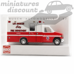 FORD E350 AMBULANDE DE POMPIERS DE LOS ANGELES, (BLANC) - BUSCH - 1/87ème en boite