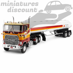 CAMION FORD CL-9000 CITERNE (ROUGE) - IXO - 1/43ème en boite