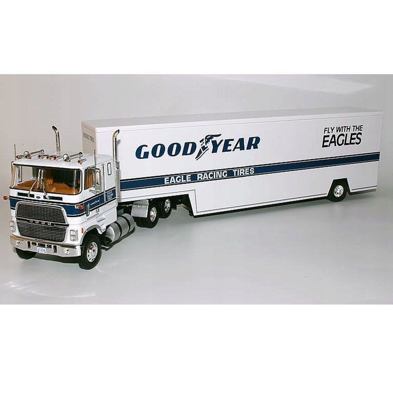 FORD CLT 9000 "GOOD YEAR, EAGLE RACING TIRES" (BLANC) - 1/43ème en boite