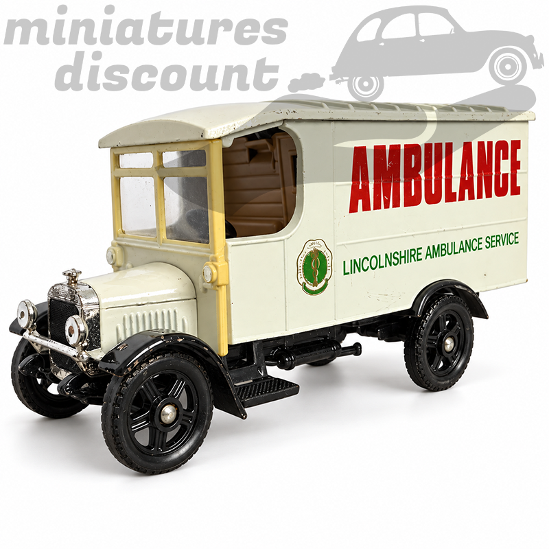 FOURGON THORNYCROFT VAN 1950/60 "AMBULANCE SERVICE" (BLANC) - CORGI - 1/50ème sans boite