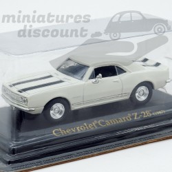 CHEVROLET CAMARO Z-28 DE 1967 (BLANC) - 1/43ème sur socle
