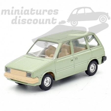 Nissan Prairie - Solido - 1/43ème sans boite