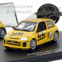 RENAULT CLIO SPORT TROPHY (JAUNE FONCÉ) - UNIVERSAL HOBBIES - 1/43ème en boite