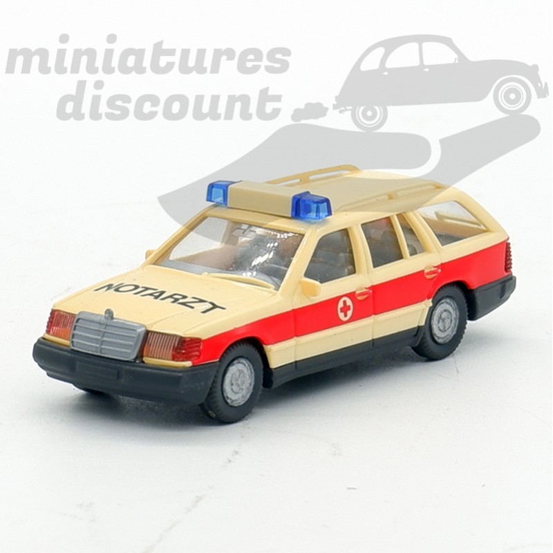 MERCEDES 230 TE AMBULANCE (BEIGE) - WIKING - 1/87ème en boite