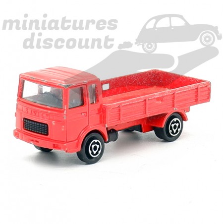 Camion Saviem Plateau - Majorette - 1/100ème sans boite