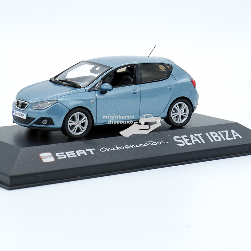 SEAT IBIZA (BLEU) - IXO - 1/43ème en boite