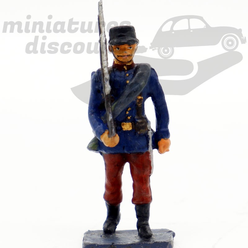 LOT DE FIGURINES soldats STARLUX infanterie marine musicien et autre
