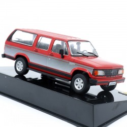 Chevrolet Veraneio Custom 1993 - 1/43eme en boite