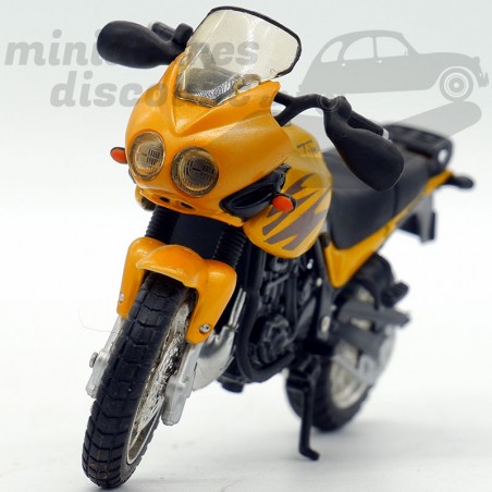 TRIUMPH TIGER (JAUNE) - MAISTO - 1/18ème sans emballage