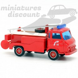 SAVIEM SG4 POMPIERS (ROUGE) - SOLIDO - 1/50ème en boite