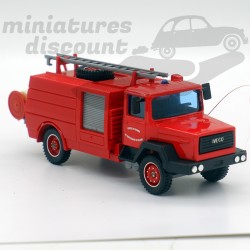 CAMION POMPIER IVECO (ROUGE) - SOLIDO - 1/50ème sous blister