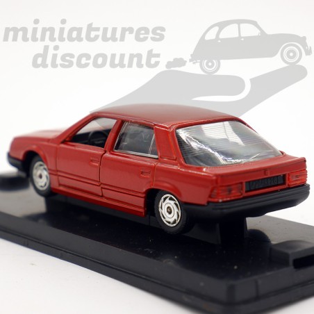 Modèle Réduit Nissan Patrol 1984 à L'échelle 1/43 - Couleur Vert Et Blanc - Neuf - Marque IXO