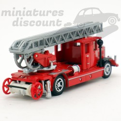 GRANDE ECHELLE LADDER TRUCK FIRE/POMPIERS (ROUGE) - MATCHBOX - 1/50ème en boite
