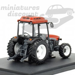 TRACTEUR NEW HOLLAND TNF 90 DT (ROUGE) - Voir description sous blister