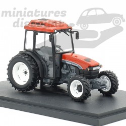 TRACTEUR NEW HOLLAND TNF 90 DT (ROUGE) - Voir description sous blister