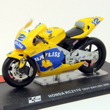 Honda RC211V - Troy Bayliss 2005 - 1/24ème en boite