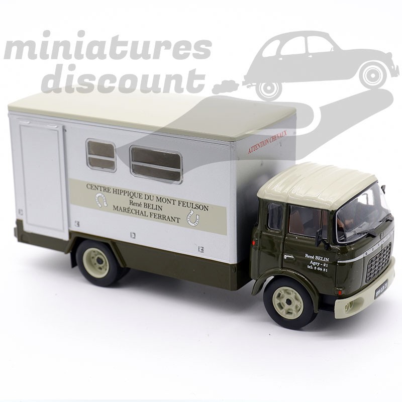 BERLIET GBK 1967 " CENTRE HIPPIQUE " (GRIS) - IXO - 1/43ème en boite