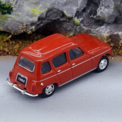 Renault 4L - Universal Hobbies - 1/87ème