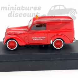 Renault Juvaquatre "Centre de Secours de Bellac" - Solido - 1/43ème en boite