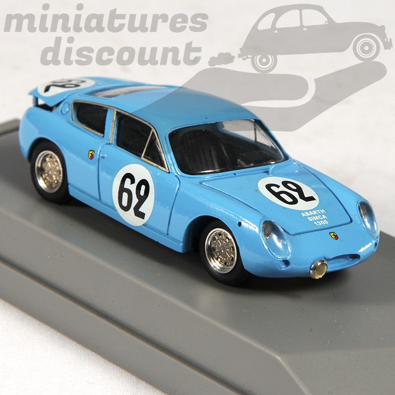 ANCIEN - PLASTIQUE NOREV # 30 - SIMCA 1300