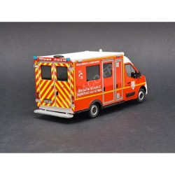 MINIATURE RENAULT MASTER 2019 WAS VSAV SDIS 17 CHARENTE-MARITIME DE CHEZ ALERTE AVEC BOÎTE (ROUGE) - ALERTE - 1/43ème en boite