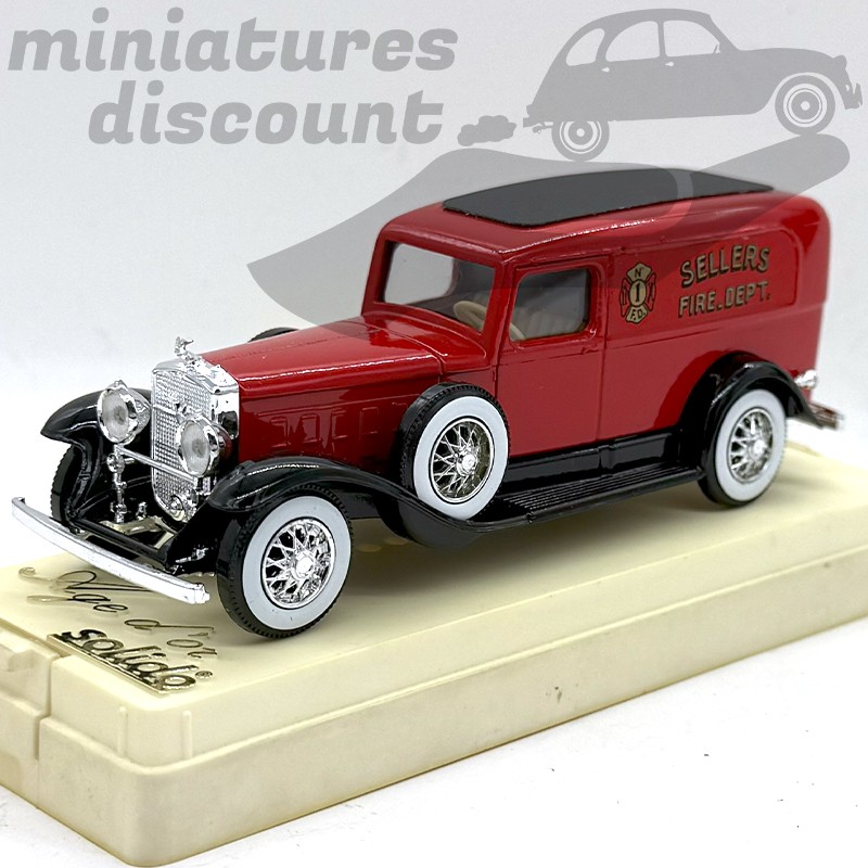 CADILLAC POMPIERS (ROUGE) - SOLIDO - 1/43ème en boite