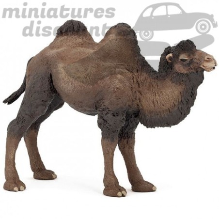 Figurine d'un Chameau - Papo en pvc